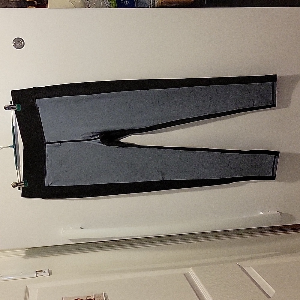 NWOT TEREZ Leggings
